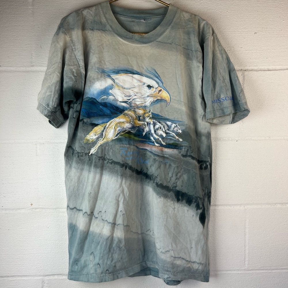 VTG Polar Graphics Running with the Wind Tshirt